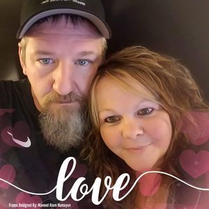 Meet your Posher, Gloria